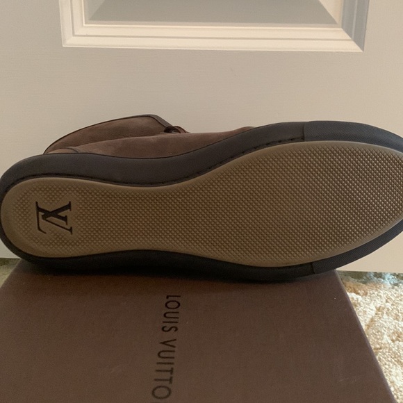 Louis Vuitton Brown Brea Fold Over Sneakers - Picture 8 of 16